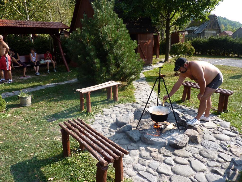 Sub Cetate Nagy Lak Ii.ヴィラ エクステリア 写真